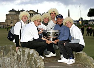 Montyn fanit saivat aiheen riemuun St.Andrewsissa 2005, skotti voitti Dunhill Links Championshipin &copy Getty Images
