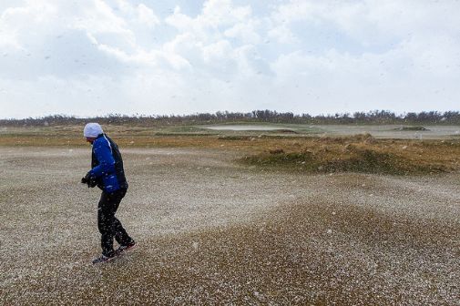 Irlannissa sää saattaa välillä olla golfin kannalta vähintäänkin haastava. Kuva: Vesa Airio.