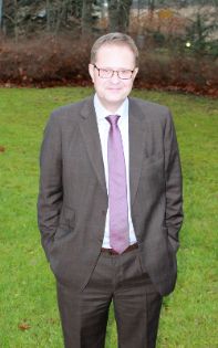 Hannu Tolonen aloitti itse golfin kuusi vuotta sitten yhdessä vaimonsa kanssa. Kierroksia kertyy vuodessa yli puolensataa.